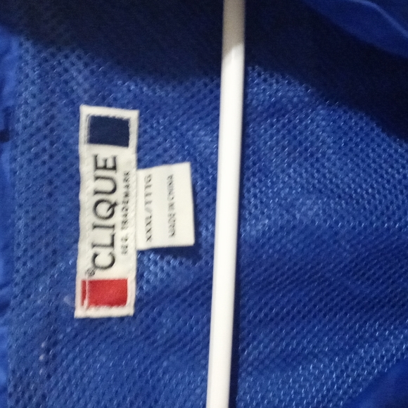 Woman's jacket - Picture 2 of 2